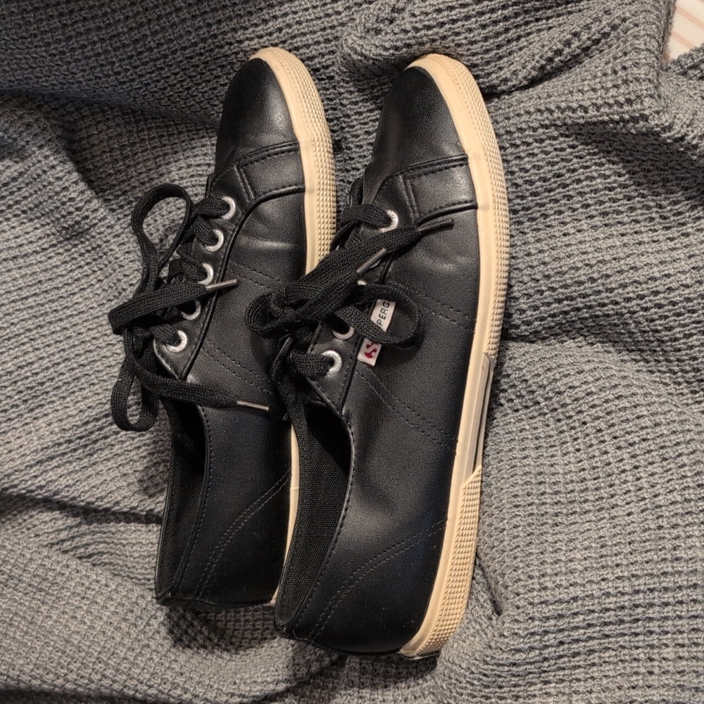 Superga Women's Black and Cream Sneakers Size 8.5